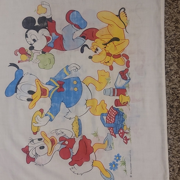 1960's Vintage Walt Disney Pillow Case - Picture 2 of 6